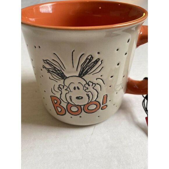 Peanuts Snoopy Mug Coffee Soup Cup 2020 Halloween - Picture 2 of 6